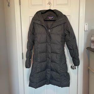 PATAGONIA GRAY DOWN WITH IT PARKA